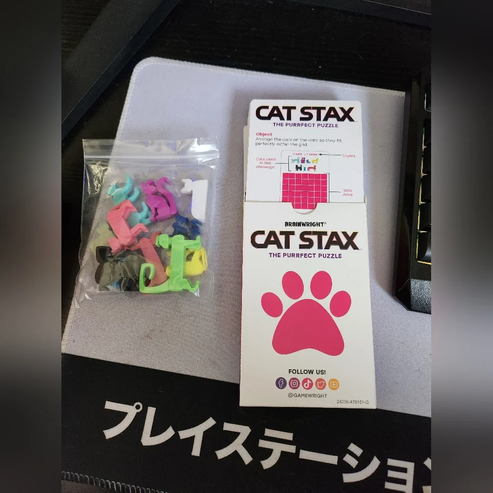 Cat Stack Game - Picture 2 of 3